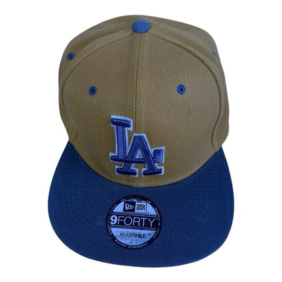 LA Dodgers New Era 9Forty Men’s SnapBack Hat Wheat Navy With Outline - Picture 3 of 10